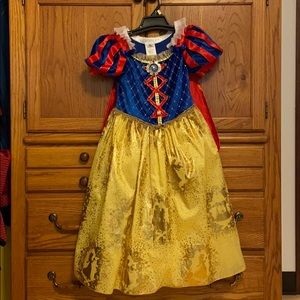 Snow White Costume